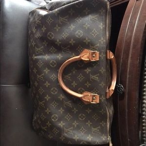 Louis Vuitton speedy 35